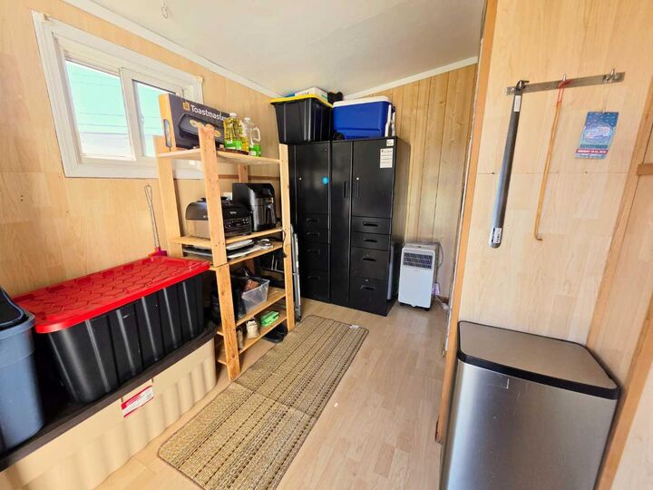 Property Photo: 409 7 Avenue AB T0H 0C0
