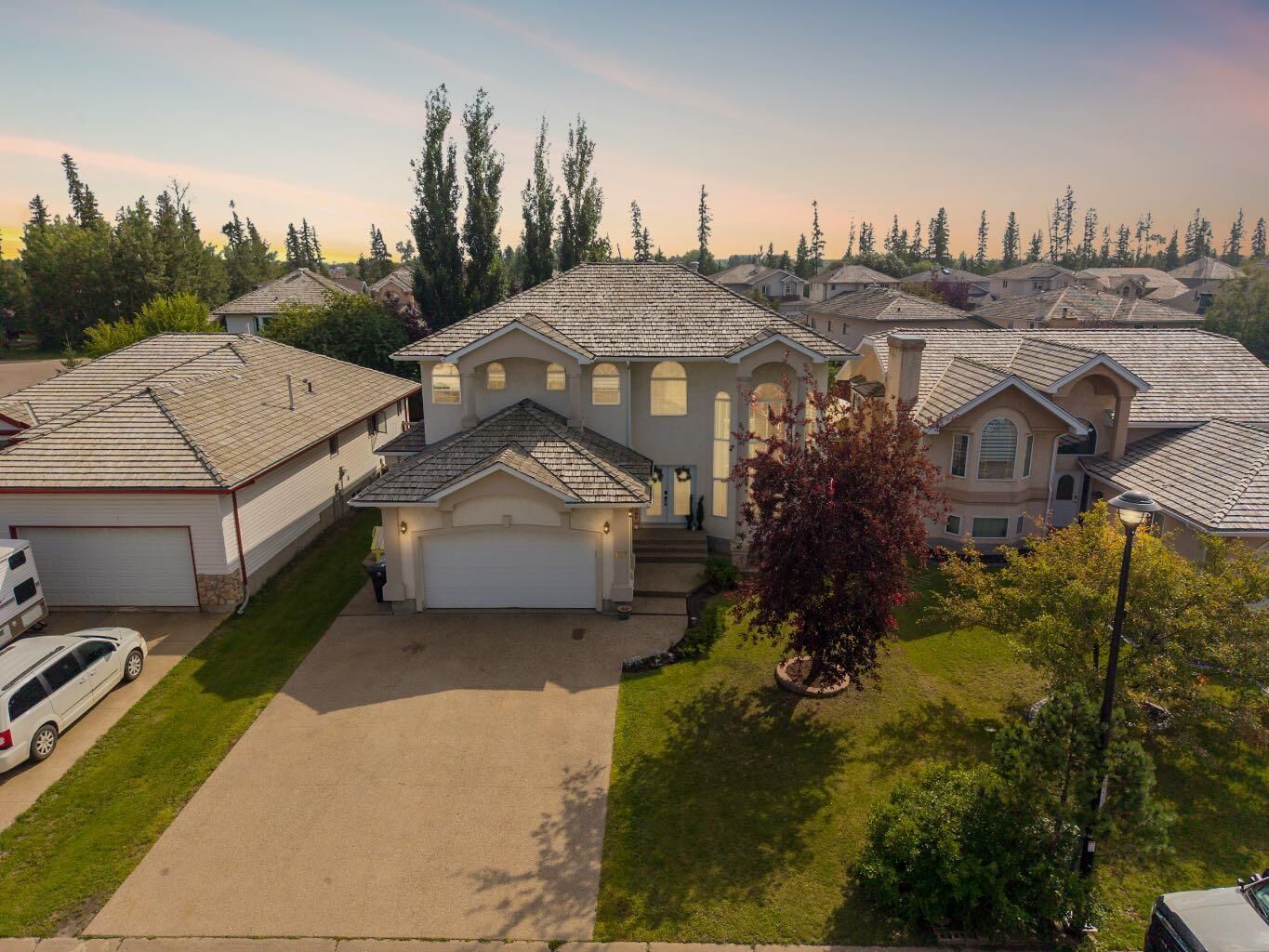 Property Photo:  117 Burton Place  AB T9K 1V4 