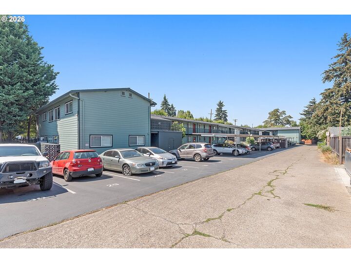 Property Photo:  9333 N Lombard St 19  OR 97203 