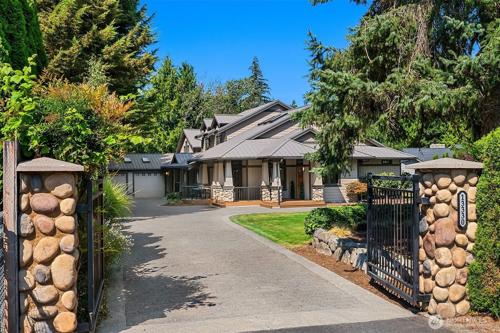 Property Photo:  13330 NE 80th Street  WA 98052 