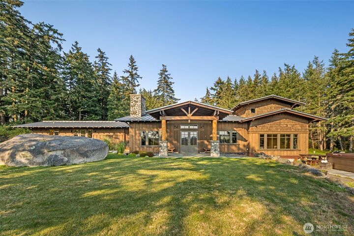 Property Photo:  14  Fieldstone Road  WA 98250 