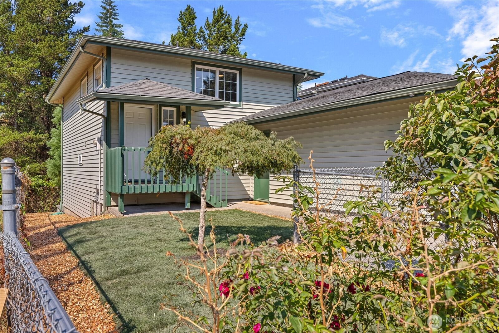 Property Photo: 9122 11th Place W WA 98204