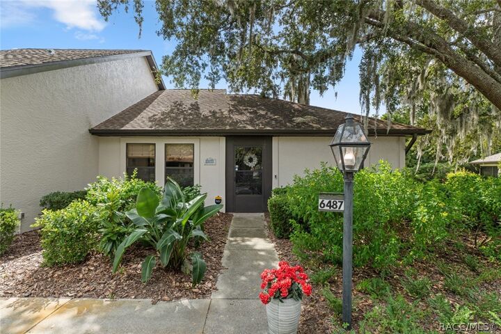 Property Photo: 6487 W Lexington Drive FL 34429