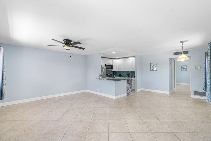 Property Photo:  566 Saxony L  FL 33446 