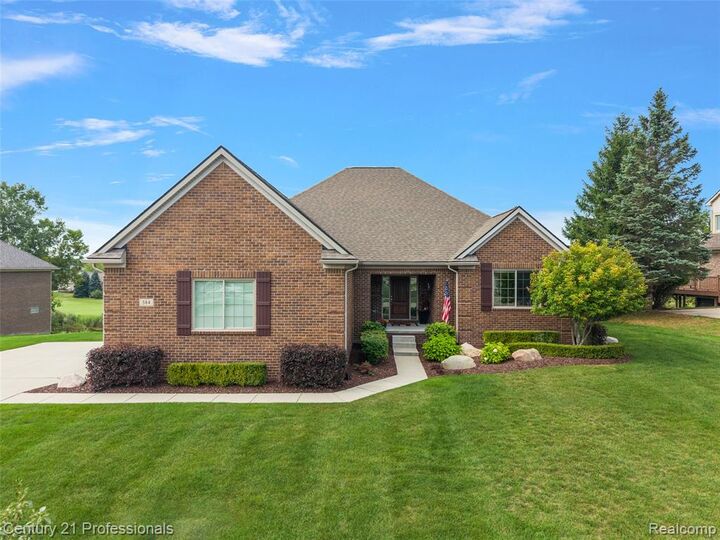 Property Photo:  584 Overlook Drive  MI 48371 