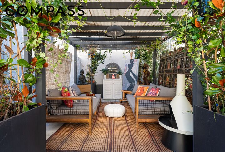 Property Photo: 25 Broad Street Ph2d NY 10004