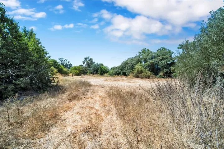 Property Photo:  15523 Valerio Street  CA 91406 