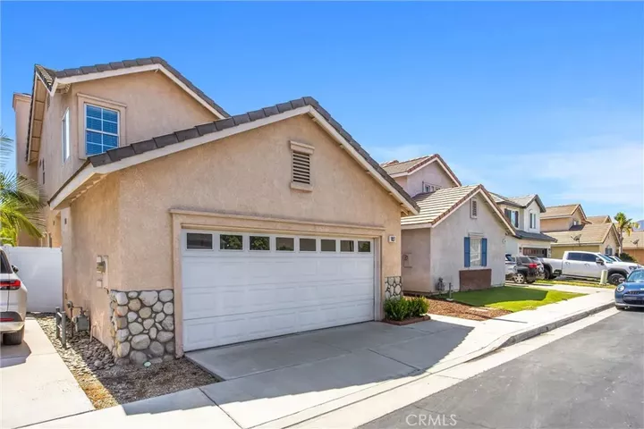 Property Photo:  921 Blossomcreek Ln  CA 92878 