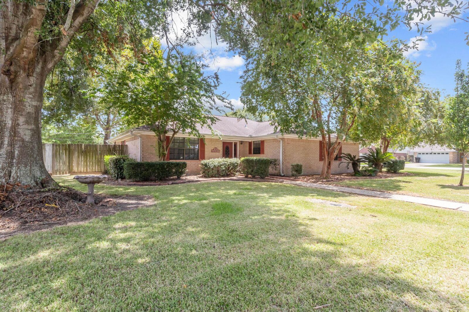Property Photo: 815 Hunter Ridge TX 77627