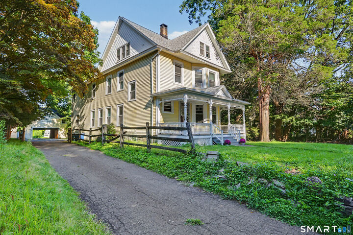 Property Photo: 1908 Stratfield Road CT 06825