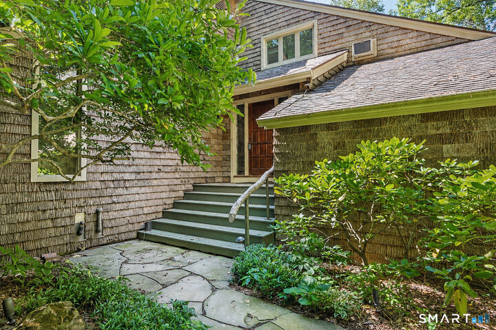 Property Photo:  39 Woodhaven Drive  CT 06070 