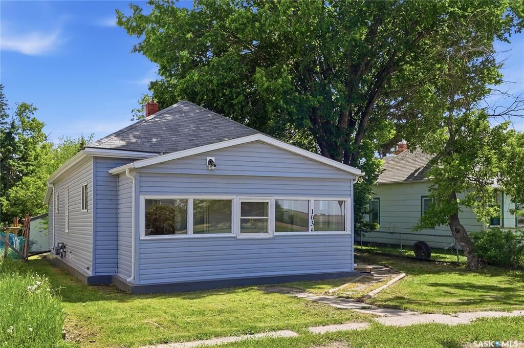 Property Photo: 103A Norman Avenue SK S0K 0A0