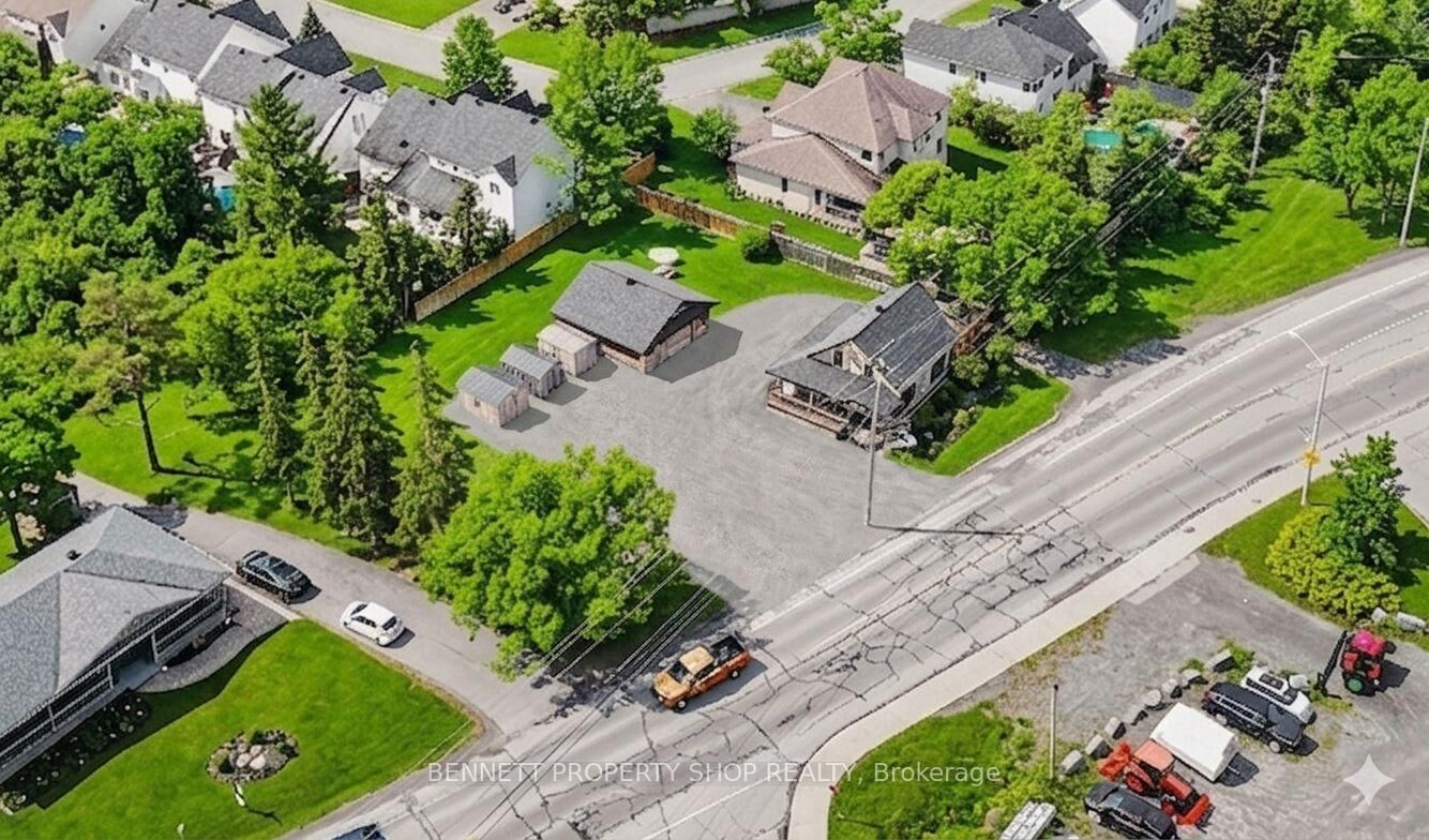 Property Photo: 1194-1200 Carp Road ON K2S 1B9
