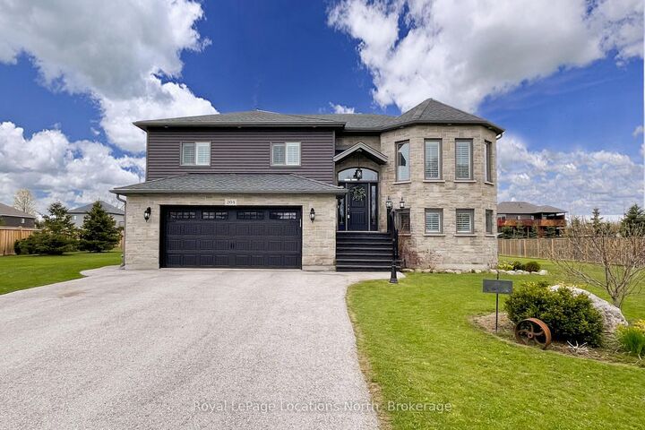 204 Mactay Drive — photo 1