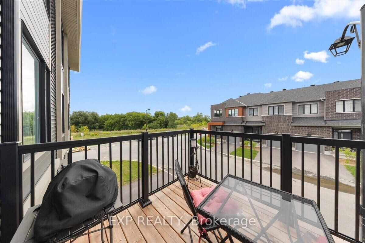 Property Photo:  302 Clearpath Private  ON K2T 0S5 