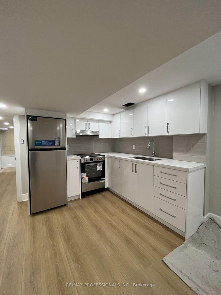 Property Photo:  41 Tavistock Road B  ON M3M 2N5 