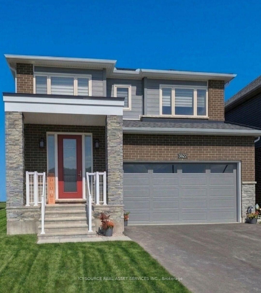 Property Photo:  2032 Wanderer Avenue  ON K4M 0X2 