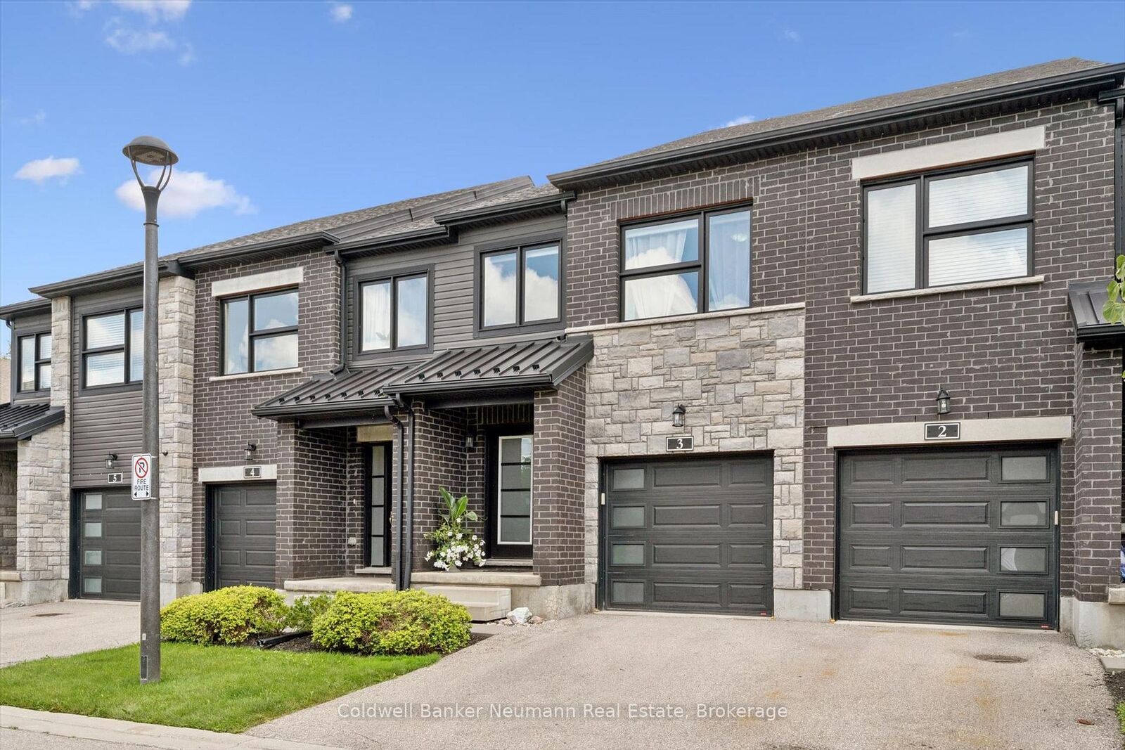 Property Photo:  91 Poppy Drive E 3  ON N1L 0M6 