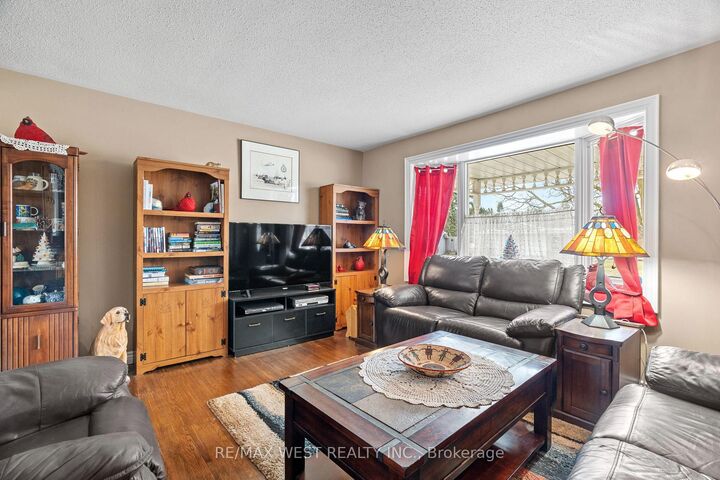 Property Photo: 96 Langford Drive ON N0M 2J0