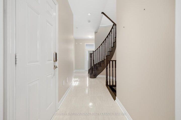 Property Photo: 271 Sarah Cline Drive ON L6M 0V4
