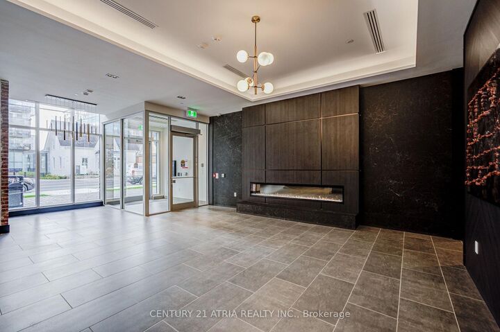 Photo de la propriété: 2475 Old Bronte Road 704 ON L6M 5S7