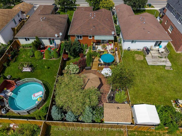 Property Photo: 277 Forks Road ON L3B 6C5