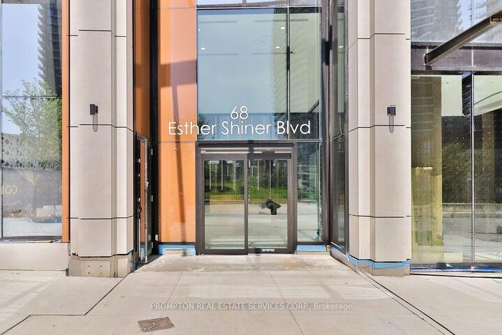 Property Photo:  68 Esther Shiner Boulevard 745  ON M2K 0J6 