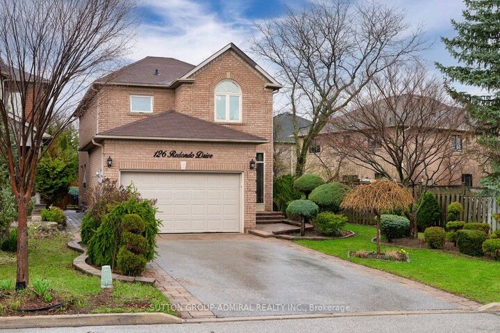 126 Redondo Drive E — photo 1