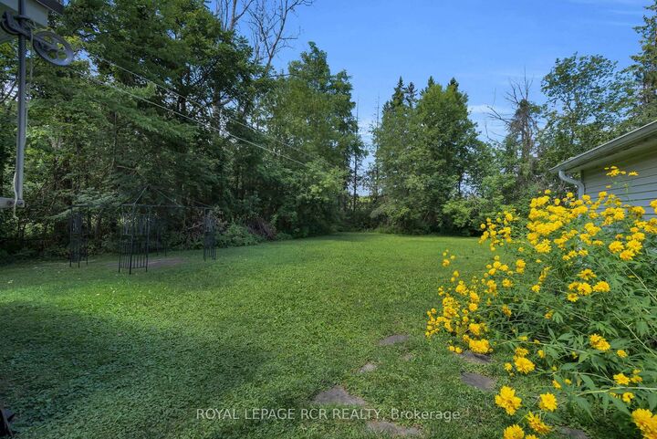 Property Photo:  36 May Avenue  ON L0G 1V0 