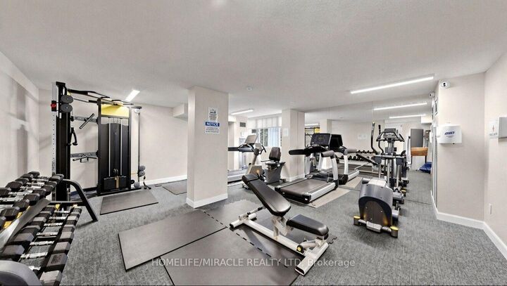 Property Photo: 3590 Kaneff Crescent 313 ON L5A 3X3