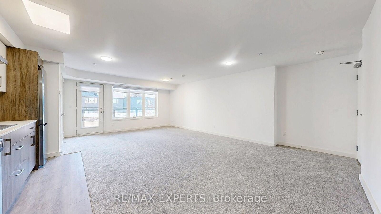 Property Photo: 45 Connaught Avenue 203 ON M4L 2V8