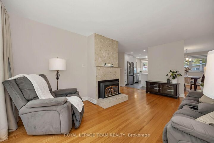 Property Photo: 2196 Carnegie Street ON K1G 2V5