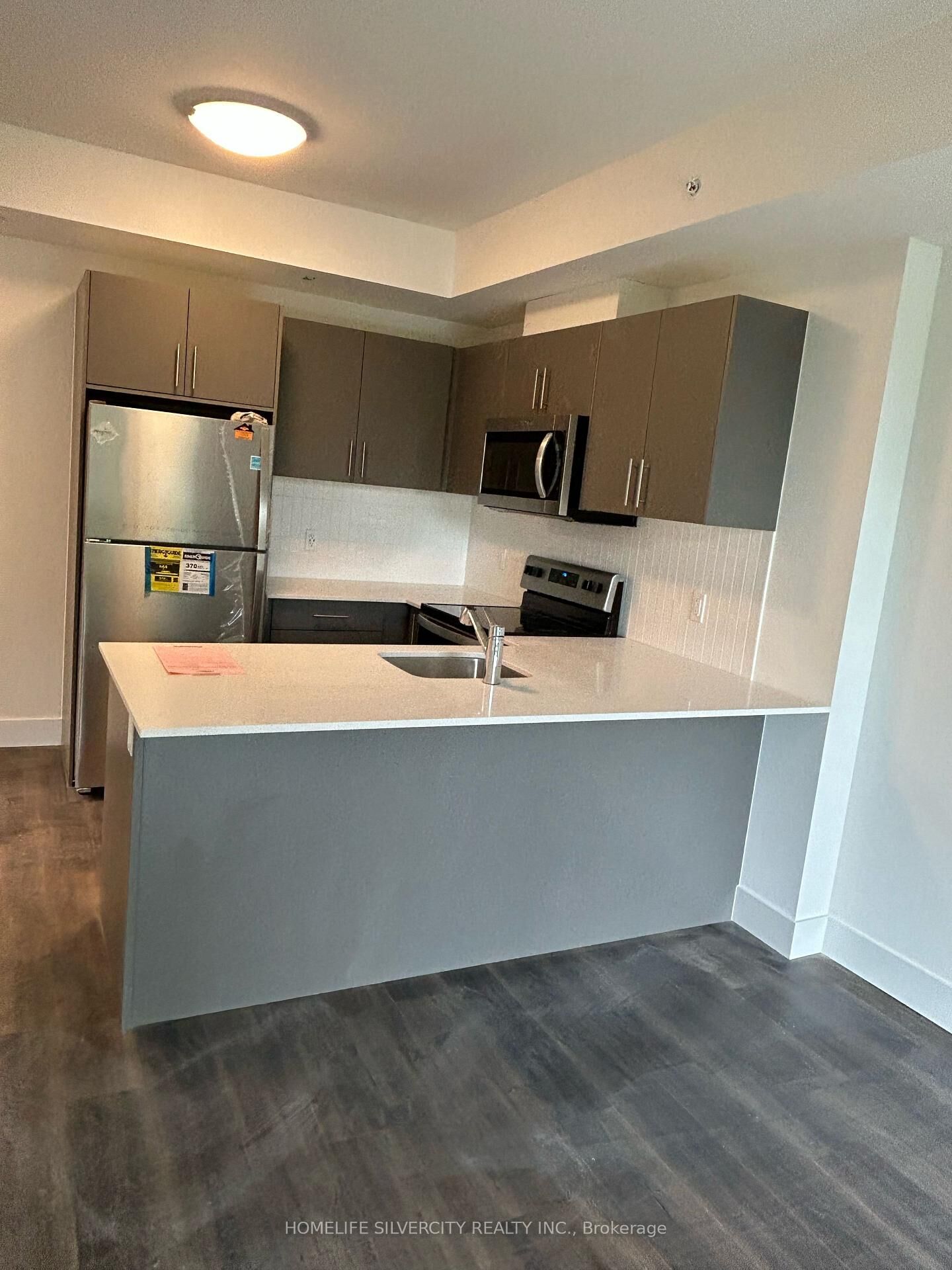 Property Photo:  103 Roger Street 208  ON N2J 0G2 