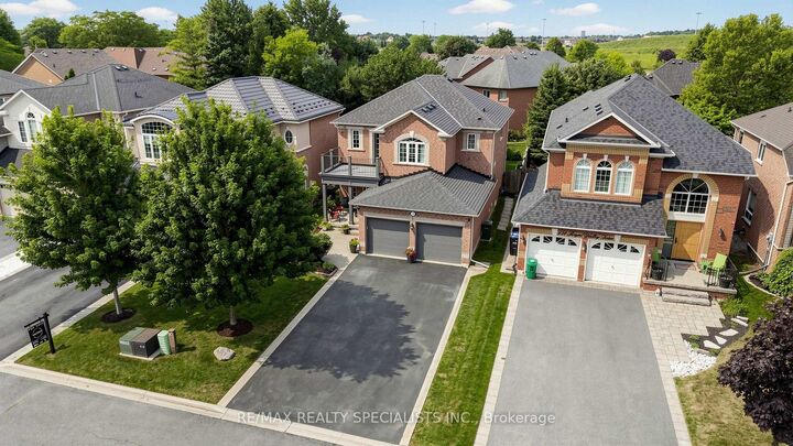 Property Photo: 176 Royal Valley Drive ON L7C 1C9