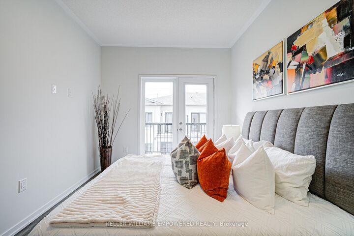 Property Photo: 73 Matawin Lane ON L4S 1P4