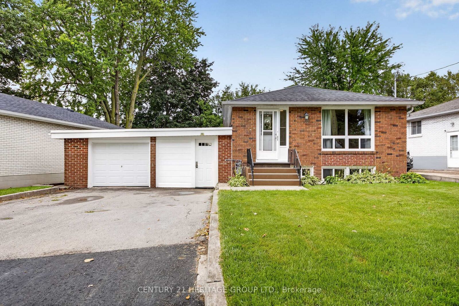 Property Photo:  72 Kulpin Avenue  ON L3Z 1T7 