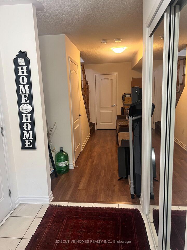 Property Photo:  288 Reis Place  ON L9E 0A9 