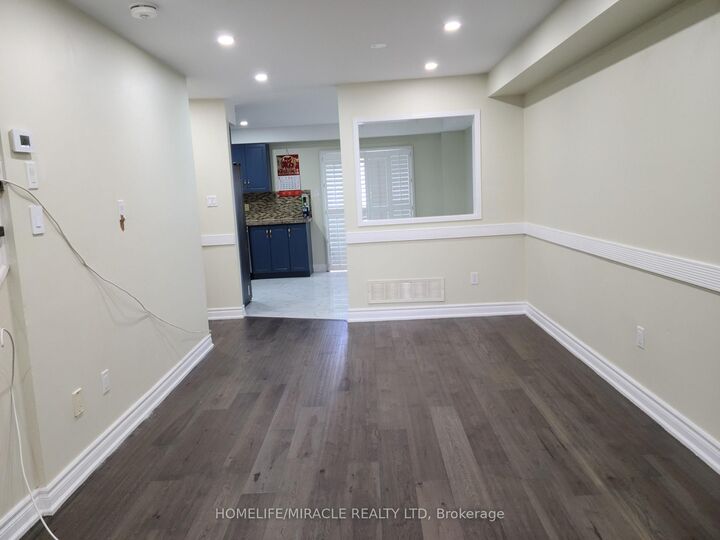 Property Photo:  7 Thunderbird Trail  ON L6R 2T4 