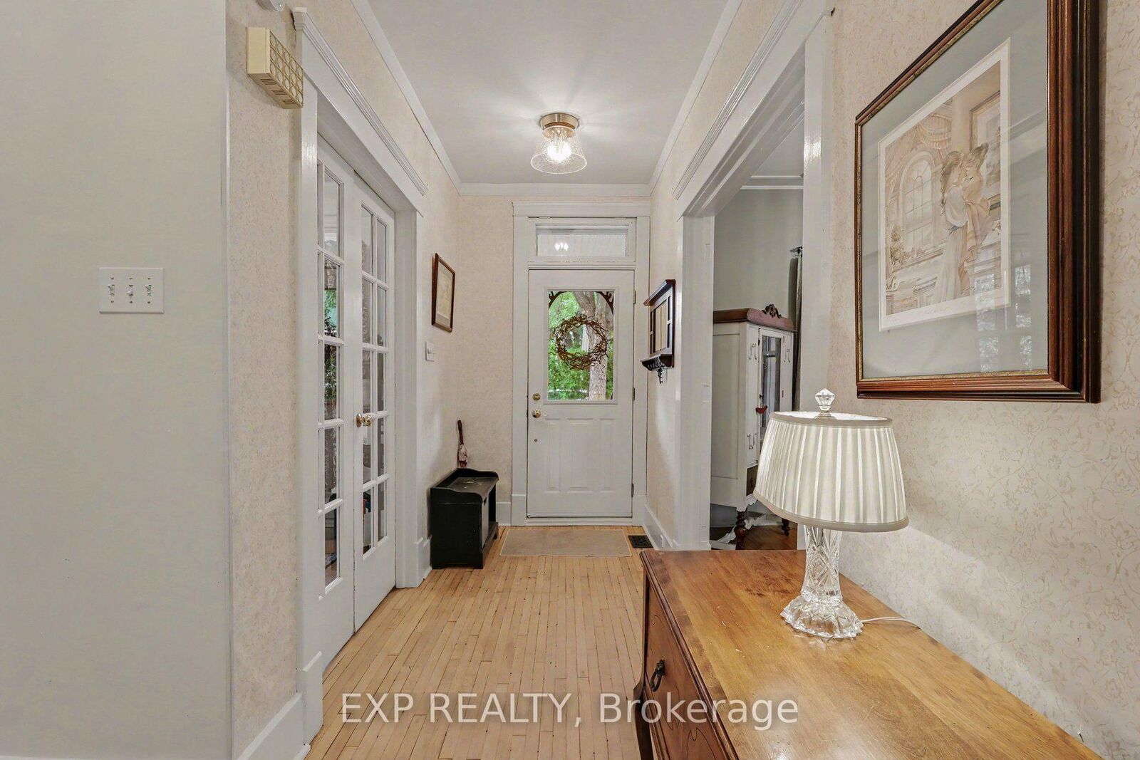 Property Photo: 77 Mill Street ON K4R 1E1