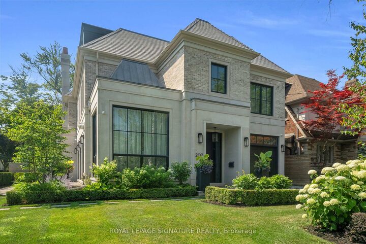 Property Photo: 207 Strathallan Boulevard ON M1N 1T3