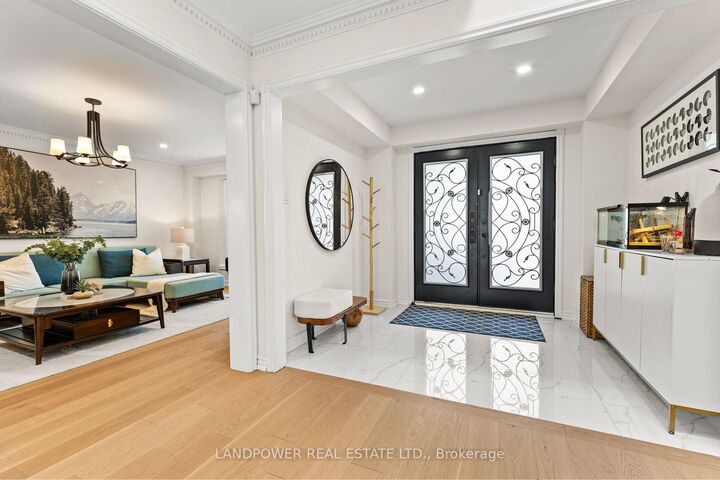 Property Photo: 6 Melchior Crescent ON L3R 8Z7