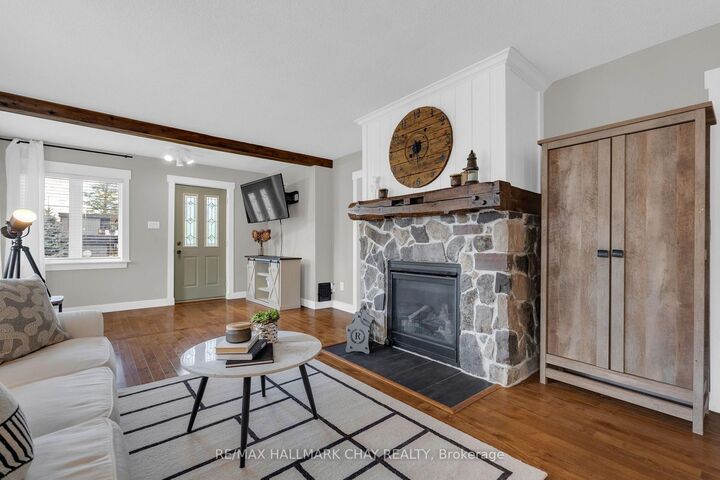 Property Photo: 47 Lakeside Drive ON L9S 2T8