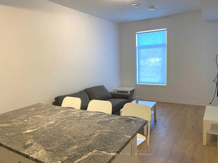 Property Photo:  1720 Simcoe Street N 14  ON L1G 4X9 