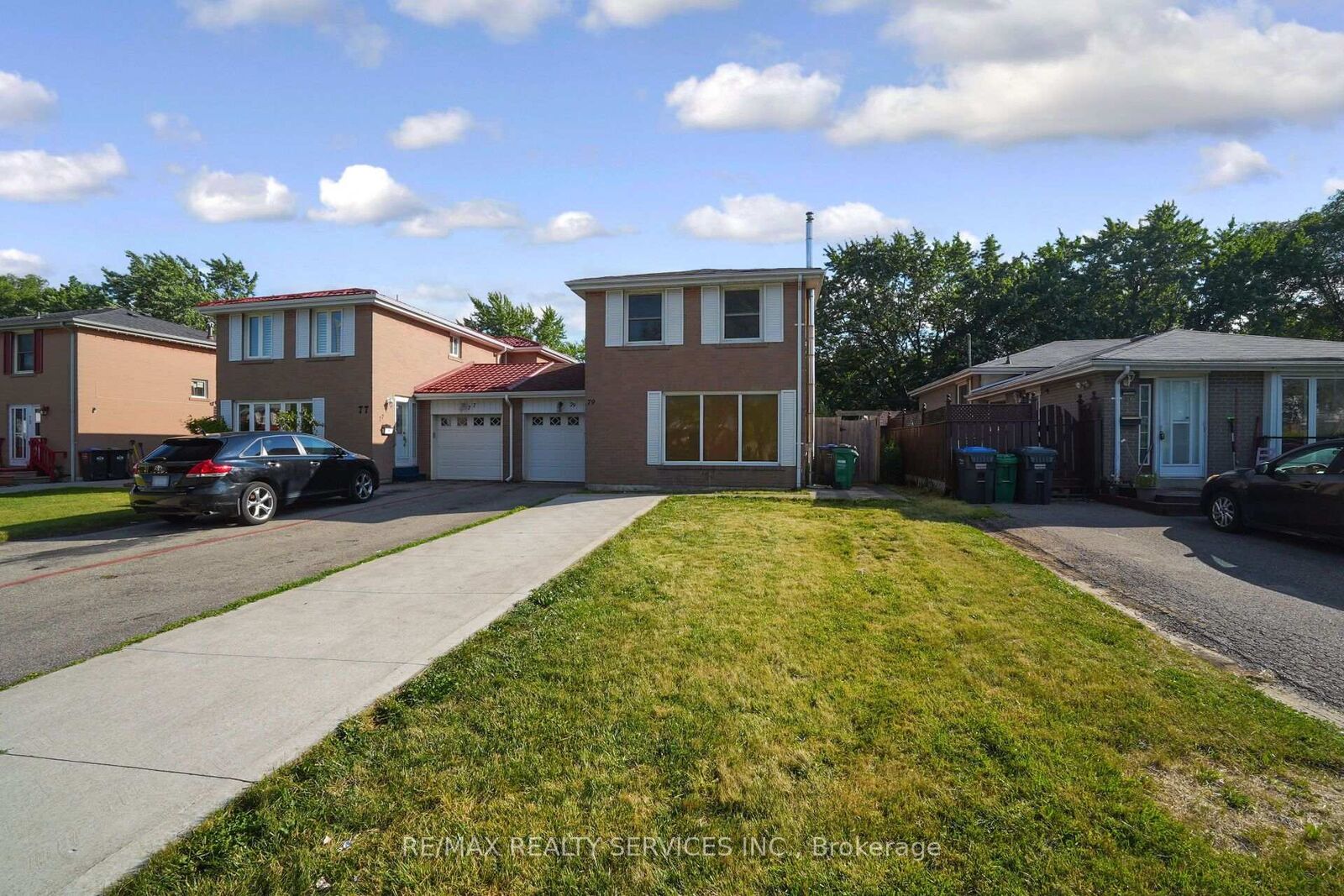 Property Photo:  79 Cloverdale Drive  ON L6T 2T5 