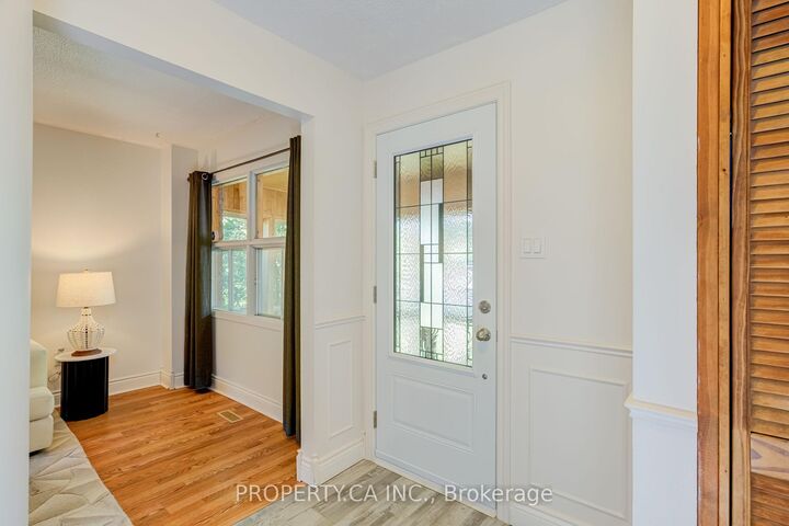 Property Photo:  1 Latham Court  ON L1S 4B5 
