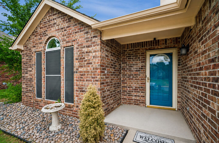 Property Photo:  11283 S 274th  OK 74429 
