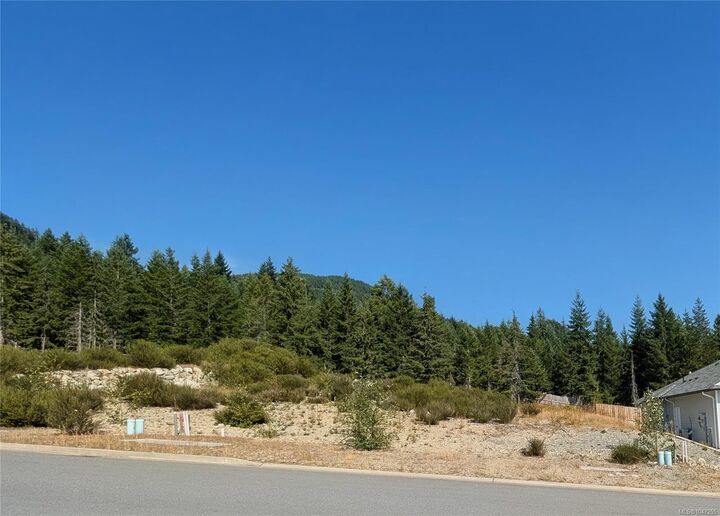553 Mountain View Dr — photo 1