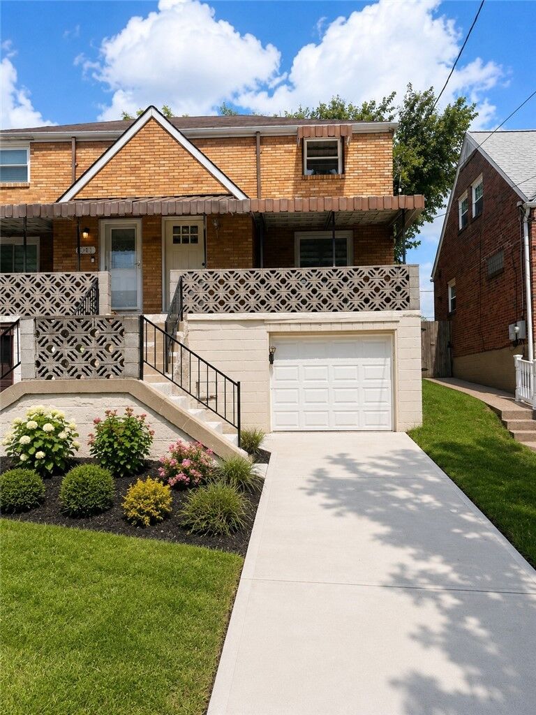 Property Photo:  543 Fordham Ave  PA 15226 