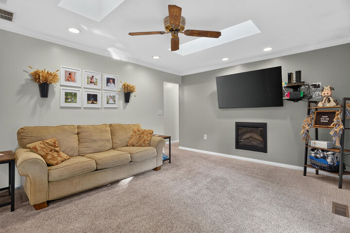 Property Photo: 4444 E State Route 41 OH 45373