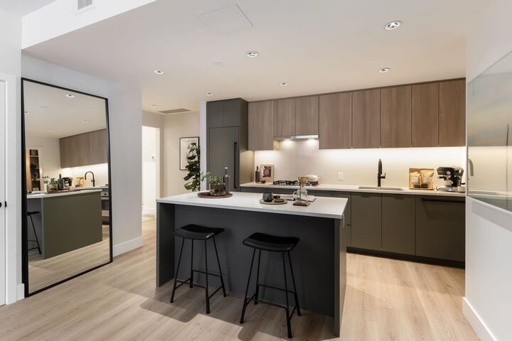 8633 River District Crossing 626 — photo 1